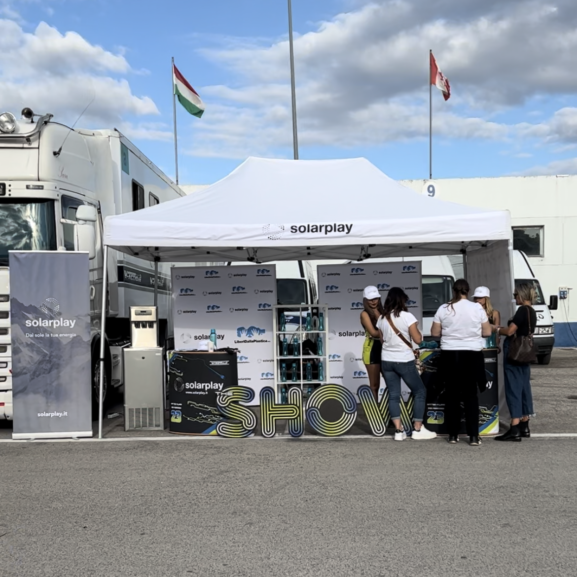 Stand Solarplay - Liberi Dalla Plastica - Manifesto Prenditi Cura