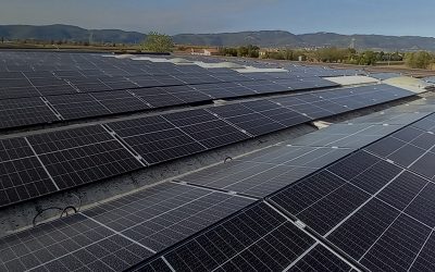 Impianto fotovoltaico industriale per Isolgomma